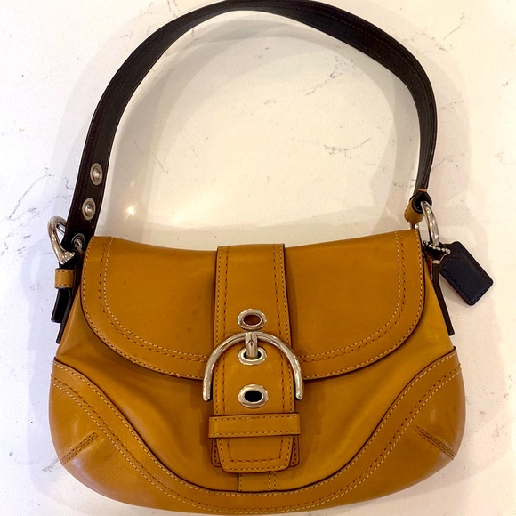 Coach handbag - Picture 1 of 4